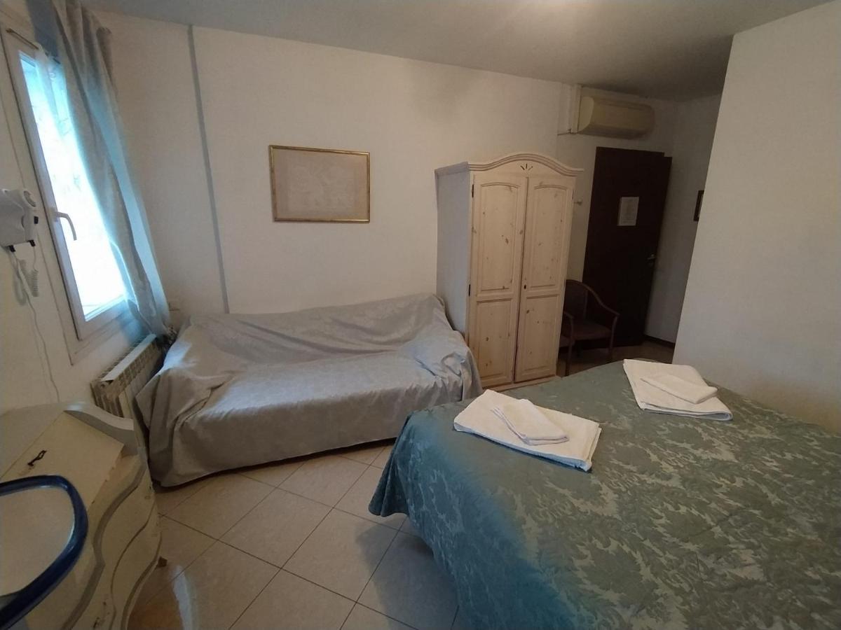 Bed and Breakfast Ca Isabella Venecia Exterior foto